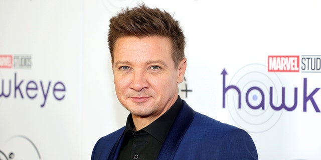 Jeremy Renner believed he could die after arriving at the hospital after the accident.