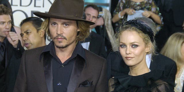 johnny depp with ex vanessa paradis at the 61st golden globes