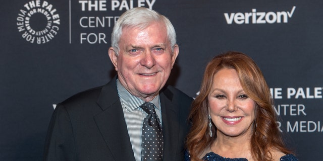 Phil Donahue and Marlo Thomas stand together at the Paley Center