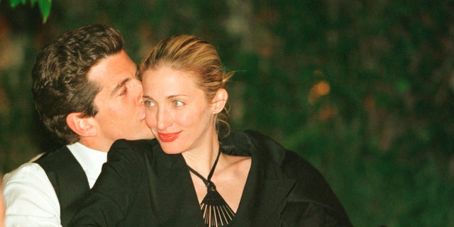 John F. Kennedy Jr. and Carolyn Bessette wed in 1996 and died in a plane crash in 1999.