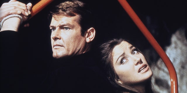 Roger Moore and Jane Seymour in a scene from their 007 film