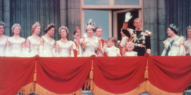 Queen Elizabeth and Prince Philip on the balcony
