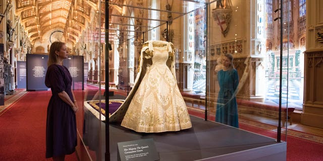 Queen Elizabeth's coronation dress