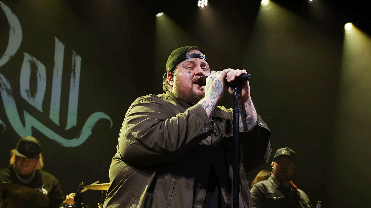 Jelly Roll performing