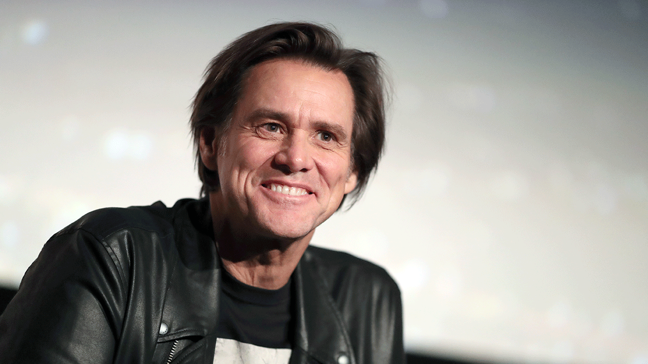 Jim Carrey wears black leather jacket at panel discussion