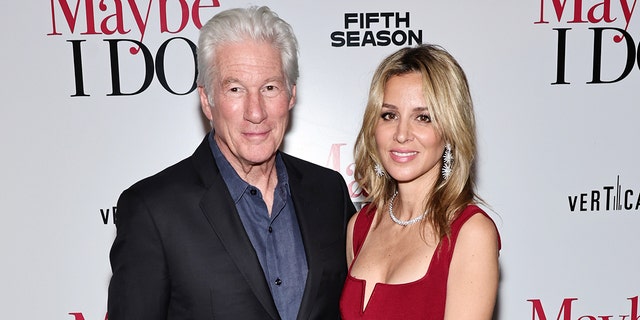 Richard Gere with wife on red carpet